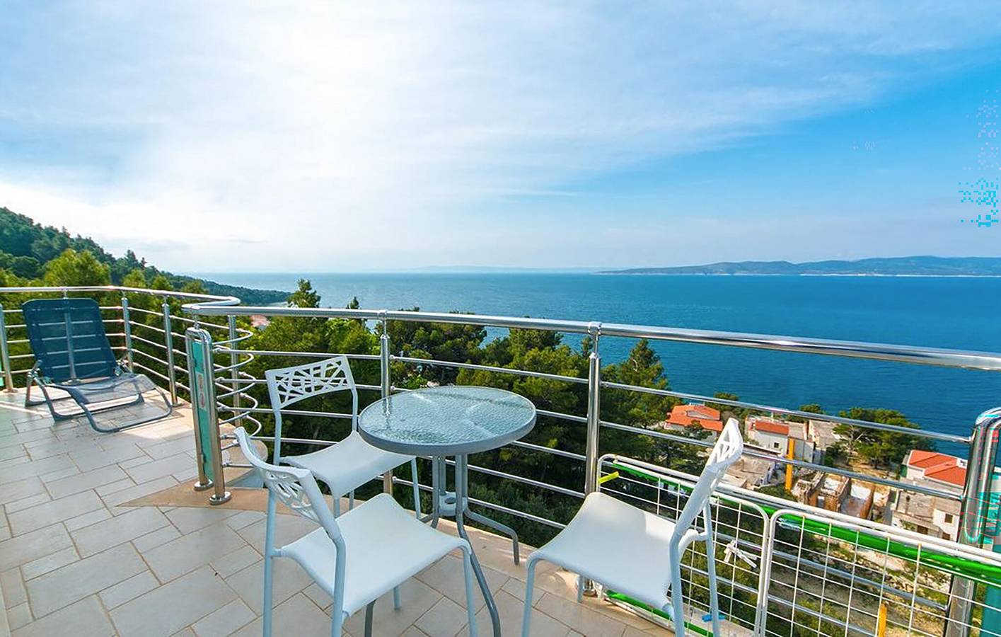 Ganze Ferienwohnung, Urlaub am Meer: Modernes Apartment mit WLAN, Küche und Parkplatz in Brela, Makarska Riviera