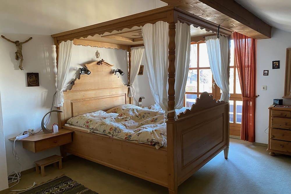 Ganze Wohnung, Gemütliche Wohnung in Murnau für bis zu 4 Personen in Murnau am Staffelsee, Das Blaue Land