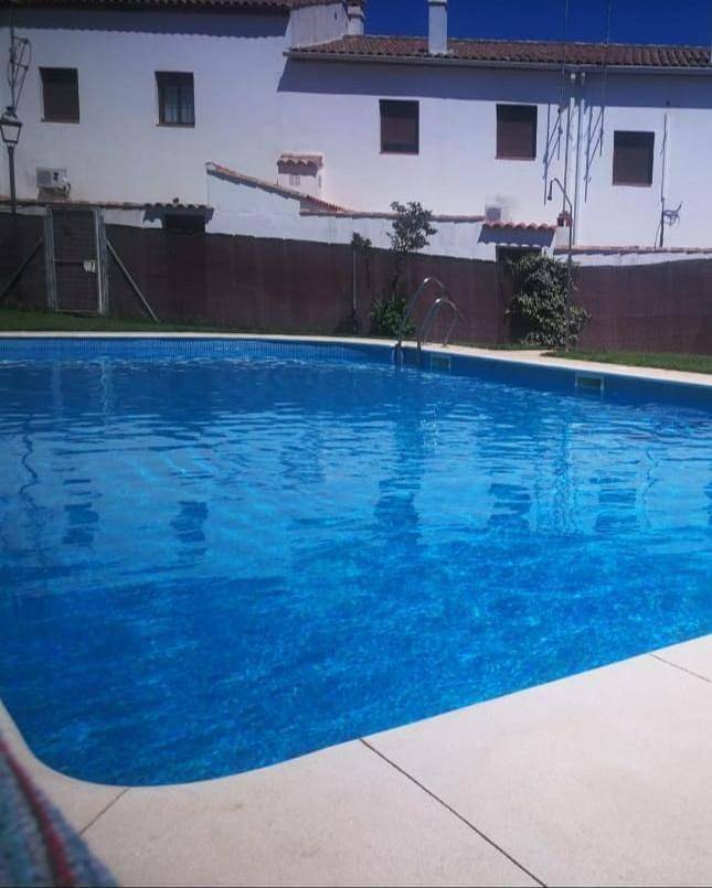 Casa de vacaciones para 6 personas, con balcón y piscina - 1