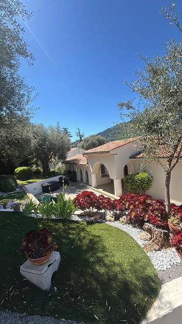 Cottage pour 2 personnes, avec jardin et terrasse à Saint-Martin-du-Var
