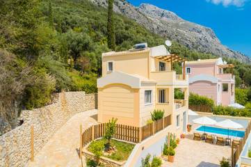 Villa pour 6 Personnes dans Mparmpati, Corfou, Photo 1