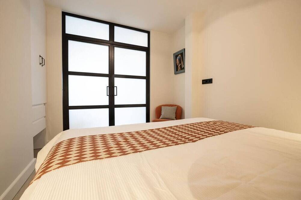 Ganze Wohnung, Modern 2 bedroom apartment near Scheveningen beach in Scheveningen, Den Haag