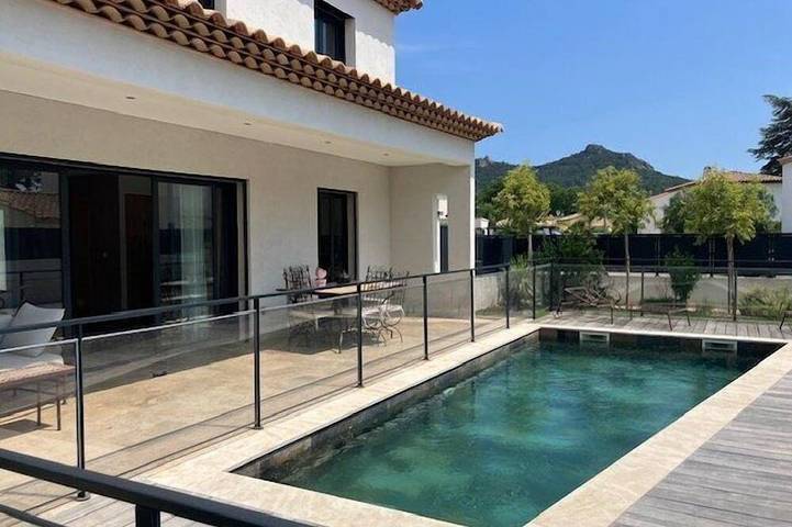 Ferienwohnung für 8 Personen, mit Pool - 1
