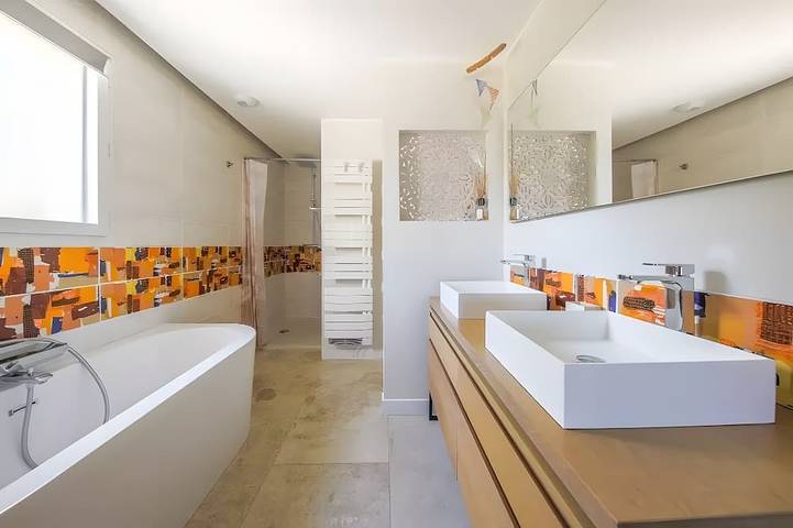 Chambre d’hôte pour 2 personnes, avec piscine et jardin à Palasca - 4
