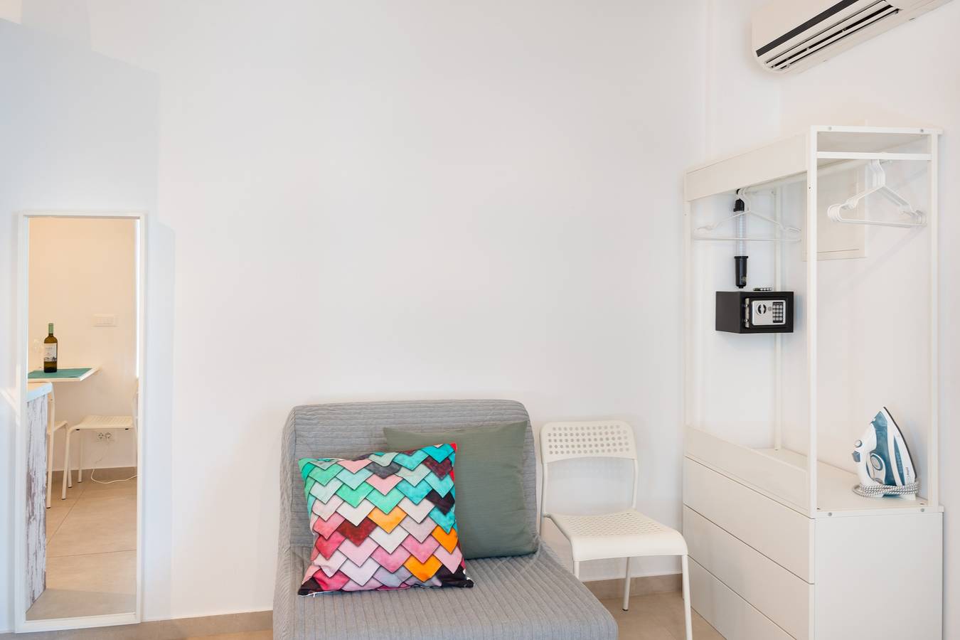 Appartement 'Irene's Studio' met gedeeld zwembad, draadloos internet en airconditioning, foto 11