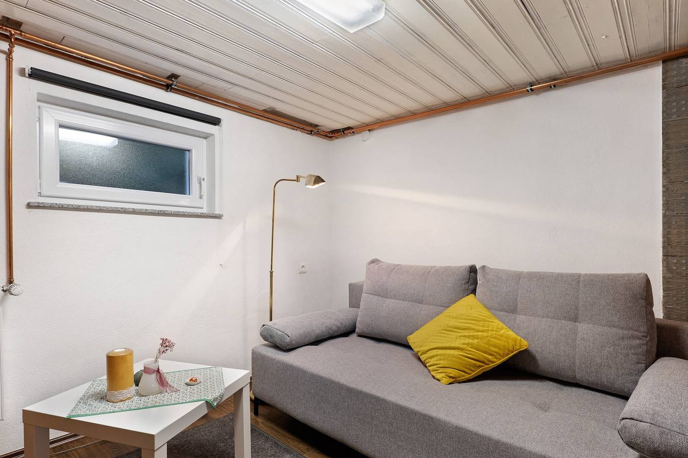 Pension 'Sleep and Go' mit Gemeinschaftsgarten und Wi-Fi in Mundelsheim, Landkreis Ludwigsburg