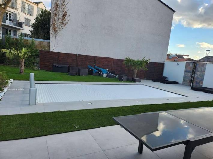 Location de vacances pour 12 personnes, avec piscine et jardin à Herblay-sur-Seine - 2