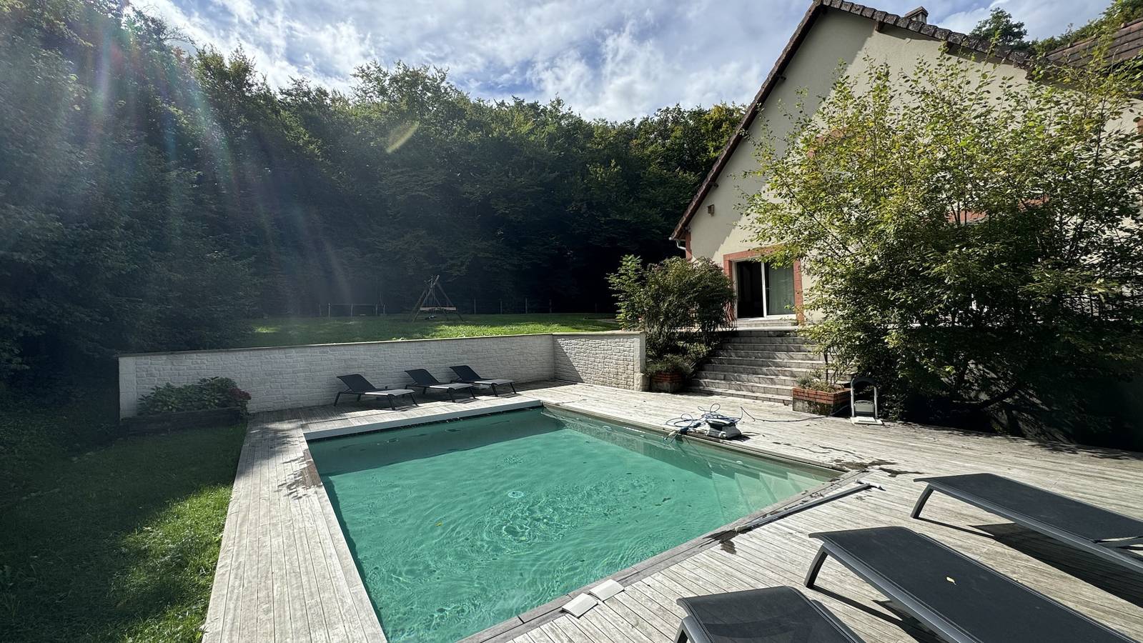 Gîte pour 13 personnes avec piscine in Neuvy-Deux-Clochers, Région de Bourges
