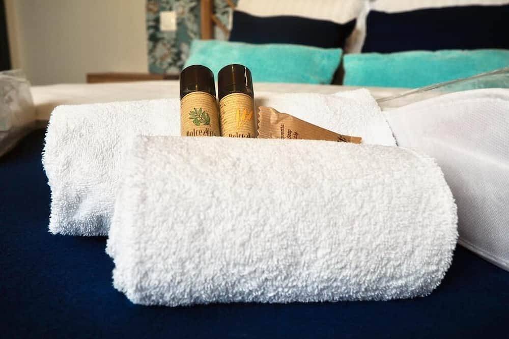 Ganze Wohnung, Grand Appartement Lumineux Avec Ascenseur et à Proximité du Centre Ville in Caen, Caen und Umgebung