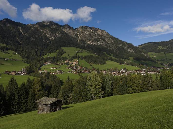 Ferienwohnung für 4 Personen, mit Balkon und Terrasse sowie Ausblick in Alpbach - 4