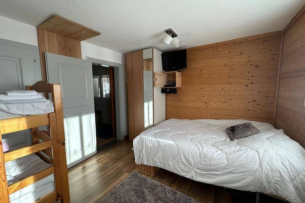 Ganze Wohnung, Funktionale Wohnung im Zentrum des alten Dorfes Chandolin, für 2 bis 4 Personen.Außenbereich: 2,5-Zi in Chandolin, Anniviers