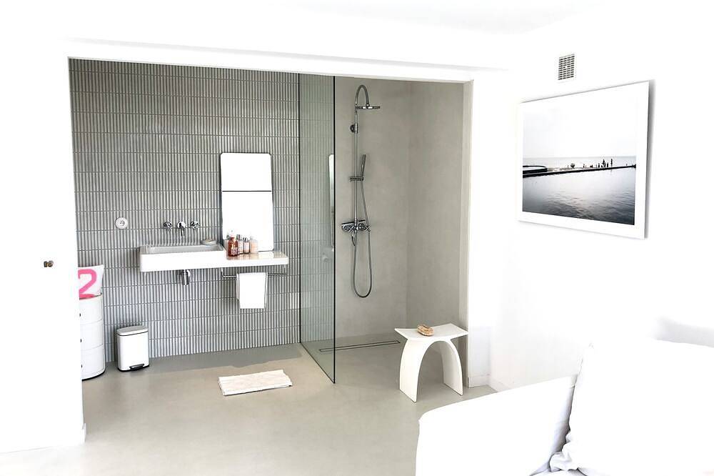 Guéthary, loft house above the beach in Cenitz.  in Guéthary, Bayonne und Umgebung