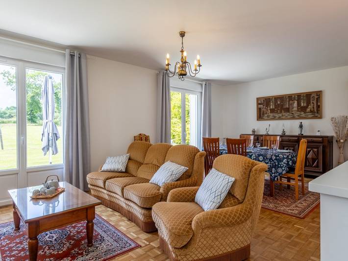 Maison de vacances 'Maison Familiale' avec terrasse privée, jardin privé et Wi-Fi in Plouisy, Région de Guingamp