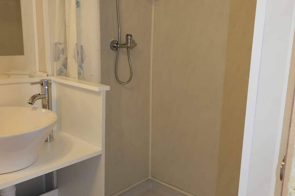 Appartement entier, Studio indépendant au 1ère étage à moins d'1 kilomètre du Château de Lavaux in Lavaux-Sainte-Anne, Rochefort (Wallonie)