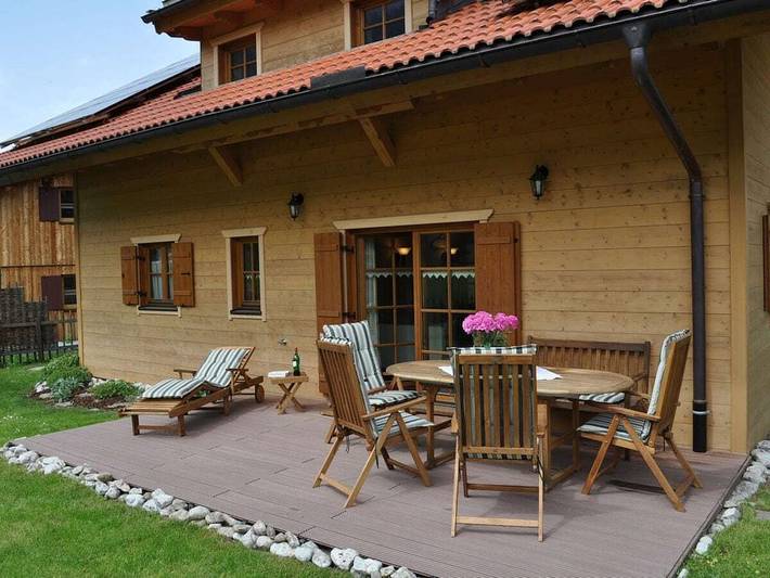 Ferienhaus für 8 Personen, mit Terrasse und Sauna