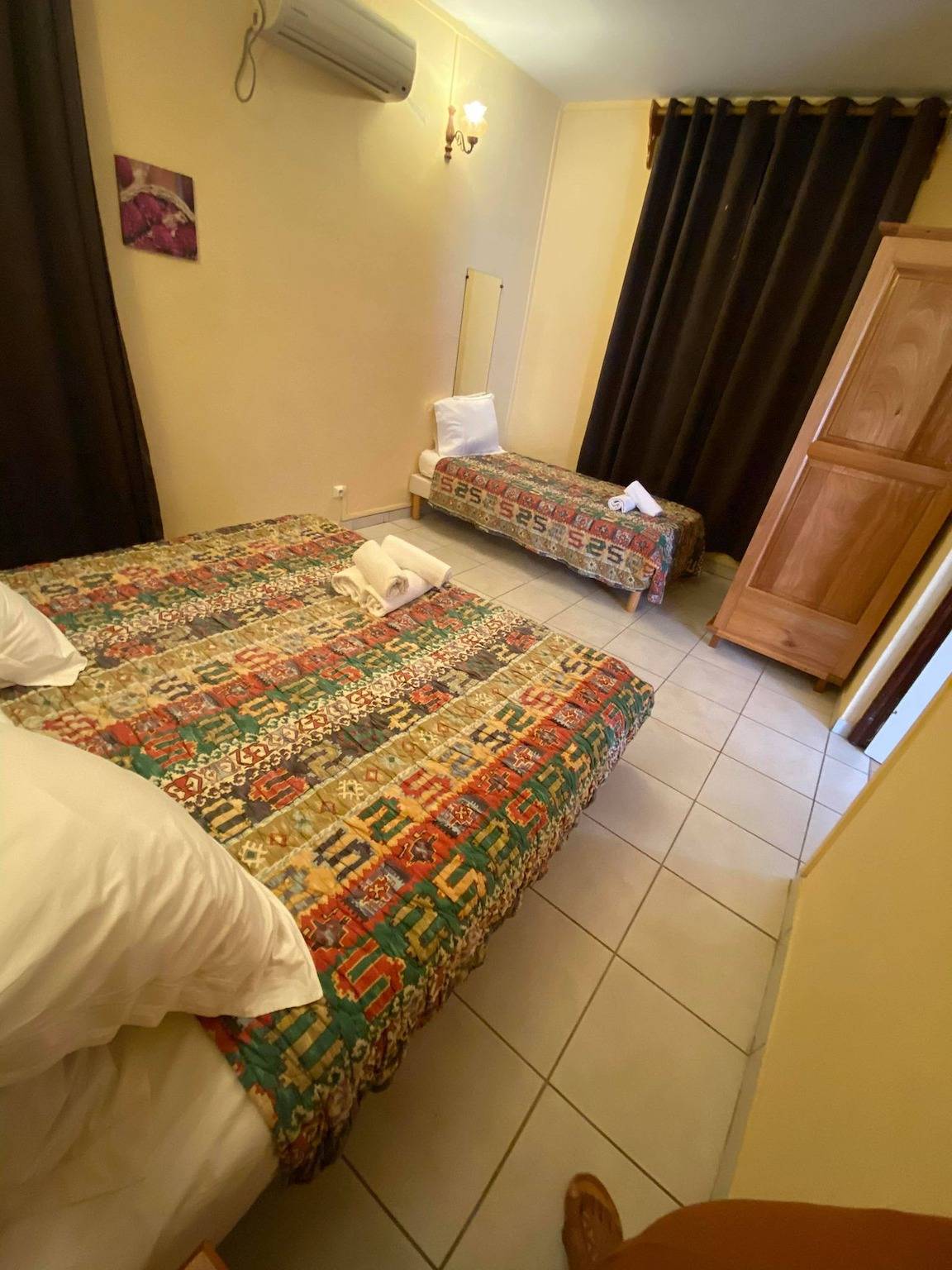 Ganze Wohnung, Charmante Wohnung mit Gemeinschaftspool in Pointe-Noire - 36m² in Pointe-Noire, Guadeloupe