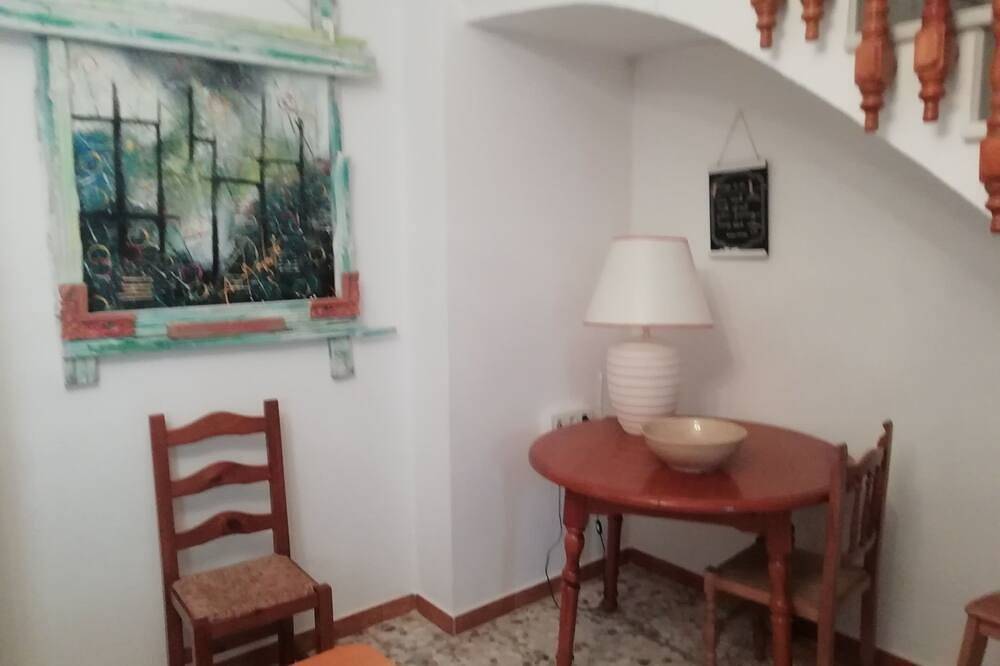 Casa vacanza a Los Corrales a partire da 67€ a notte
