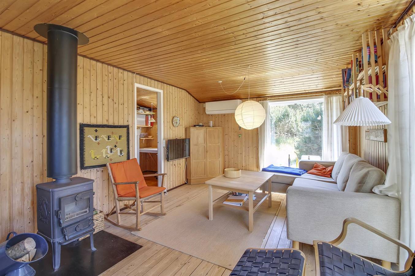 Awesome home in Oksbøl w/ Sauna, Wifi and 4 Bedrooms in Grærup, Varde