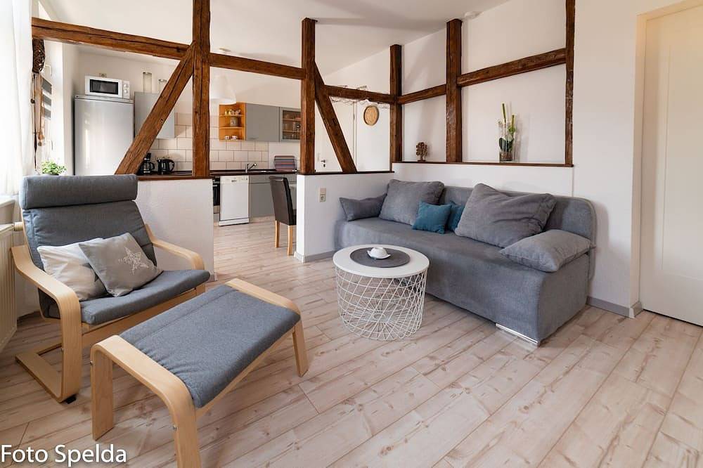 Ganze Wohnung, Ruhige 45qm Ferienwohnung direkt im Zentrum von Tabarz in Tabarz, Rennsteig
