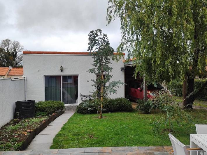 Gîte pour 2 personnes, avec jardin ainsi que terrasse et vue à Bouguenais - 3