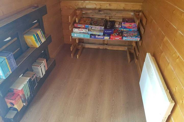 Chalet \"La Palette\" with Wifi in nature on a plot of 11 ares in Champdray, Saint-Dié-des-Vosges