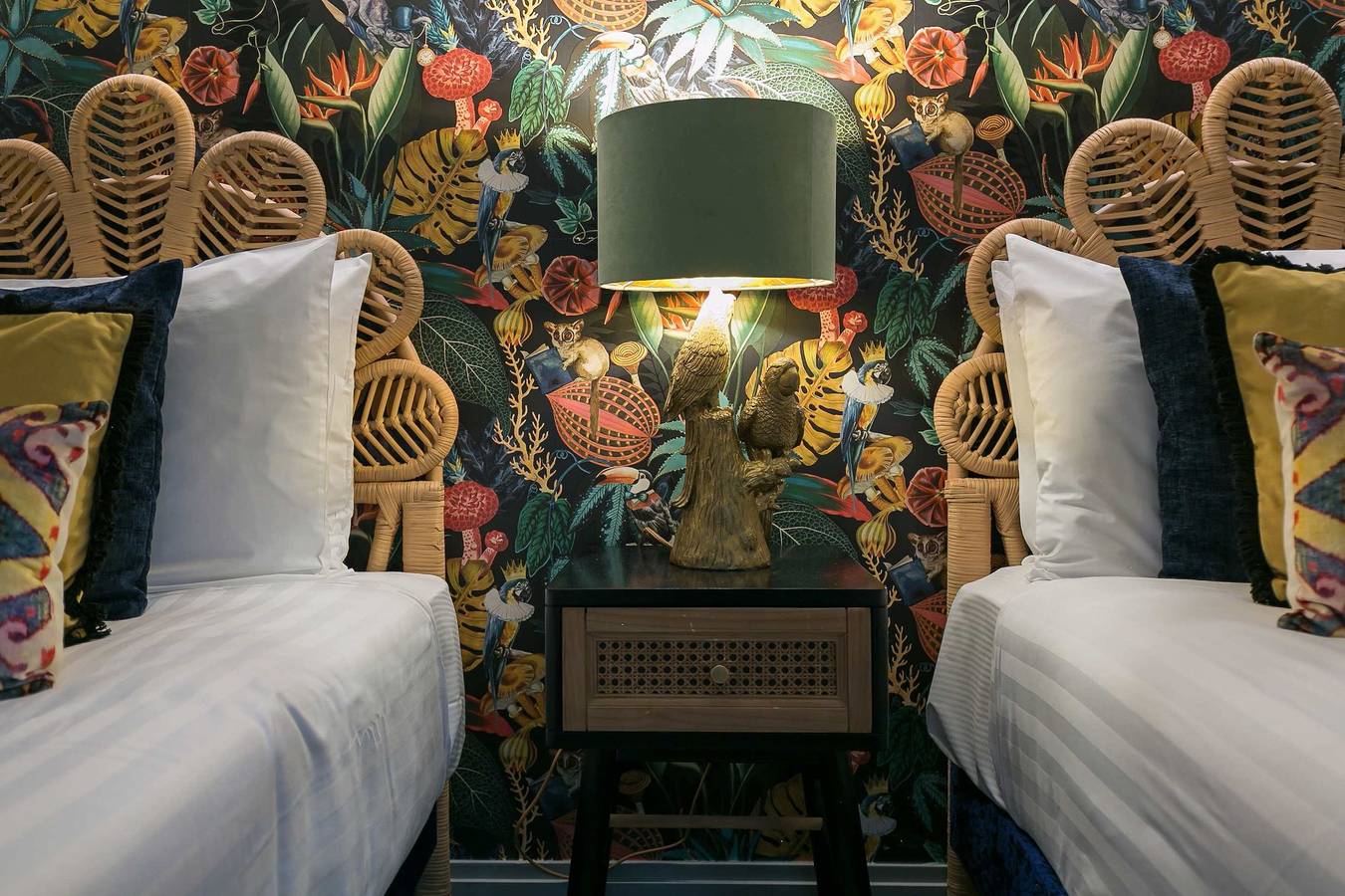 Entire apartment, The Muse s Mansion - Covent garden By Frankie Says in Covent Garden, London