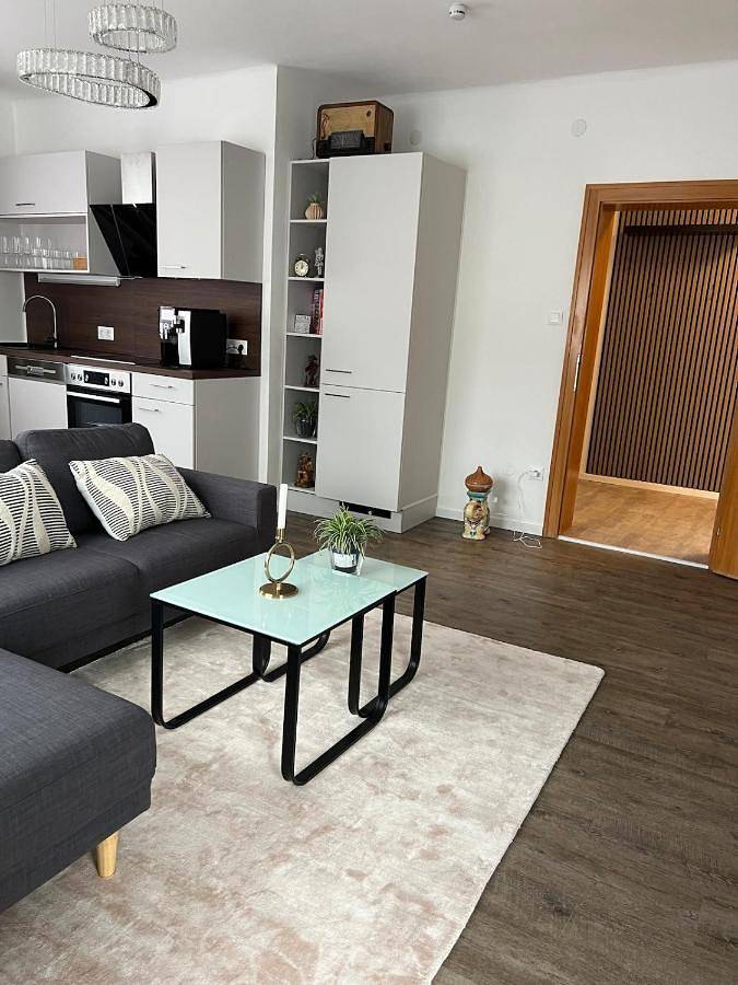 Ganze Wohnung, Three-Bedroom Apartment with Balcony in Karawanken und Bachergebirge, Ferlach