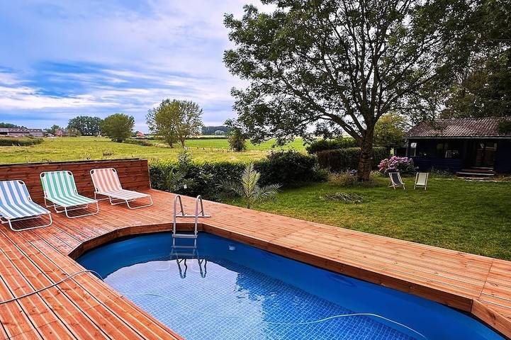 Chalet pour 6 personnes, avec jacuzzi et jardin