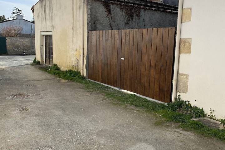 Location de vacances pour 6 personnes, avec Jardin à Le Thou