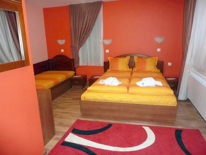 Maison d’hôte pour 2 personnes, avec terrasse ainsi que jardin et vue à Koprivchtitsa - 2