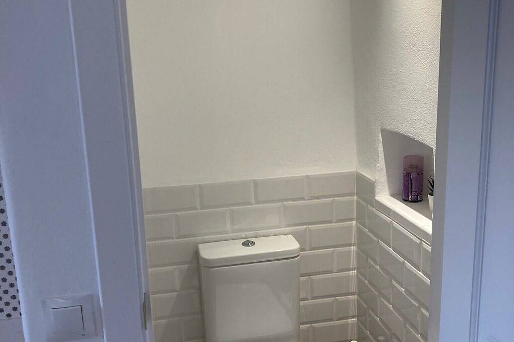 Entire apartment, \"Bodega Millantú\" cozy studio. Fully equipped and independent. in Cómpeta, Málaga Province