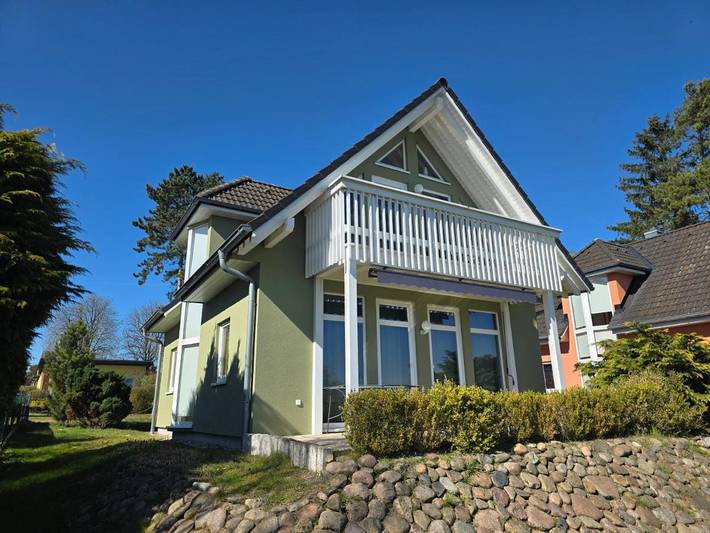 Ferienhaus für 6 Personen, mit Ausblick und Sauna sowie Garten und Seeblick, mit Haustier in Plau am See