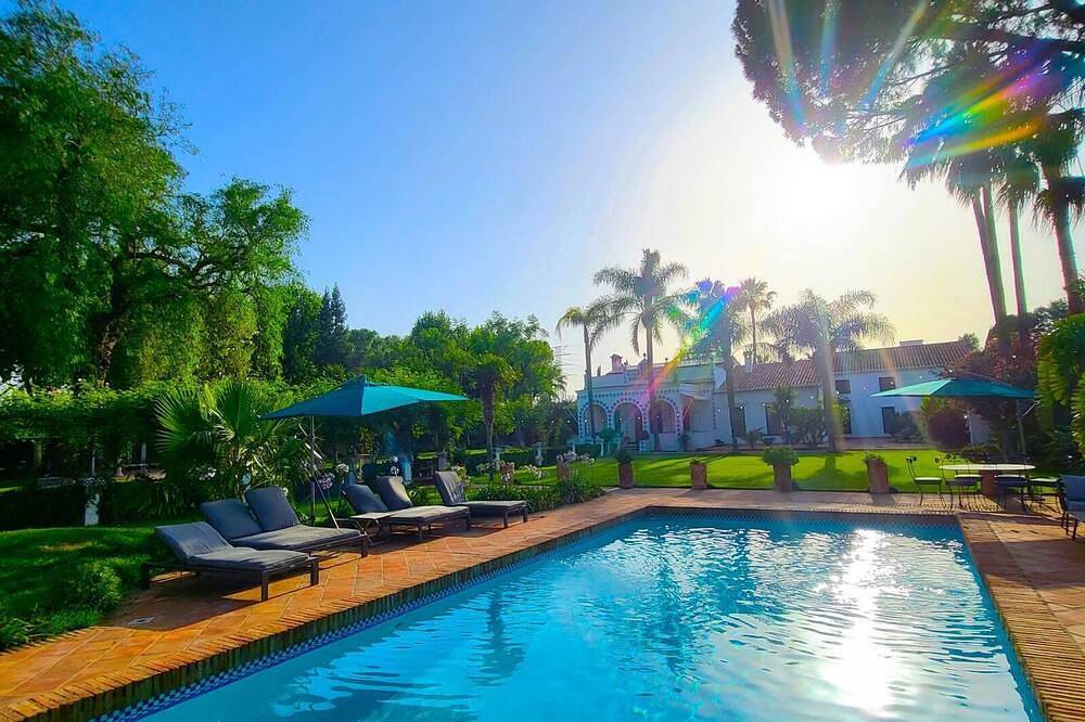 Feel Spain's soul at Villa Paula in Manises, Costa de Valencia