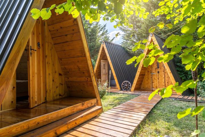 Paradise Forest Glamping near Koper Hut 2 in Koper, Slowenische Riviera