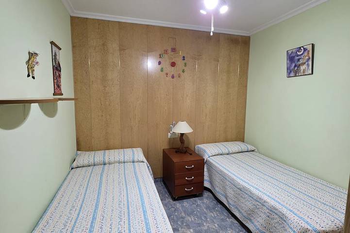 Ganze Wohnung, Penthouse With Ocean Views, Quiet Setting, 2-Minute Walk To The Beach in Platja de Sant Antoni (Cullera), Cullera