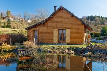 Maison de campagne pour 4 personnes, avec terrasse ainsi que jardin et sauna à Le Ménil