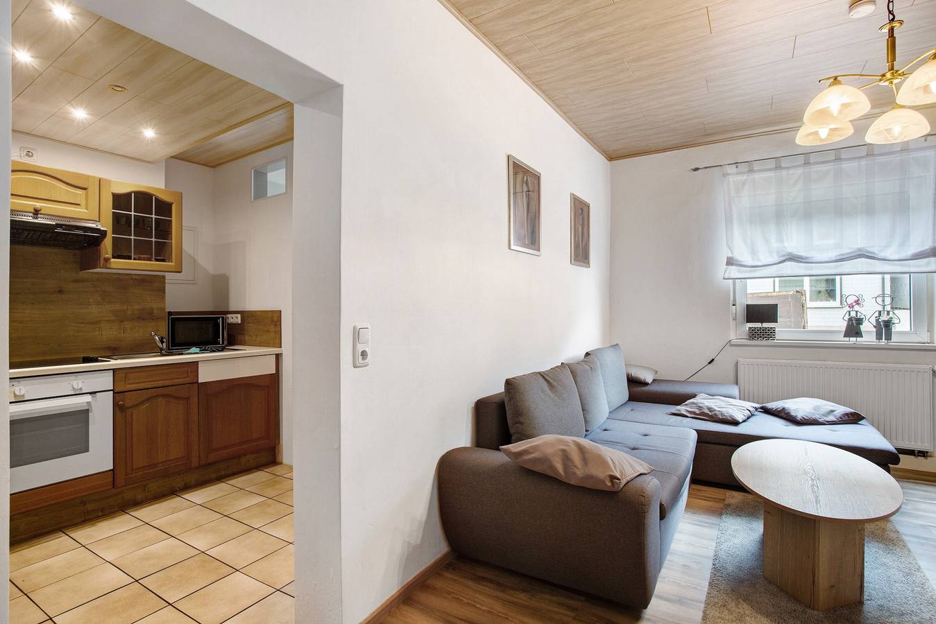 Ganze Wohnung, Ferienwohnung 'Fewo In Schustes' mit privater Terrasse und Wlan in Willingen, die Mittelgebirge