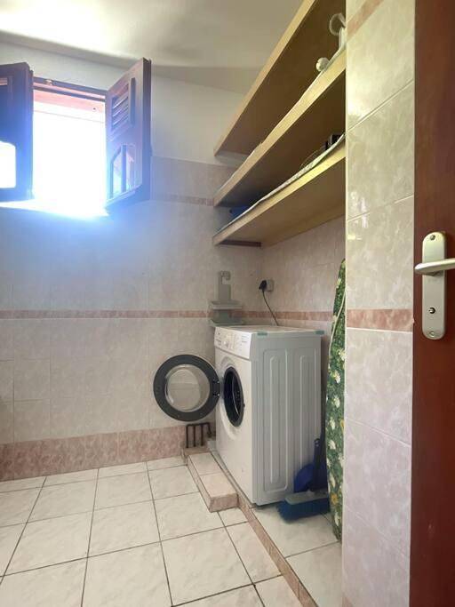 Gîte pour 2 personnes, avec balcon et vue dans Plage de Saint-Félix - 4