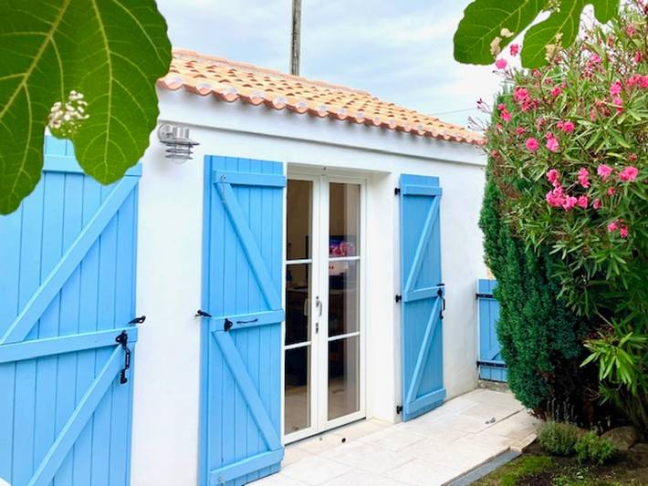 Location de vacances pour 4 personnes, avec jardin dans l'Herbaudière