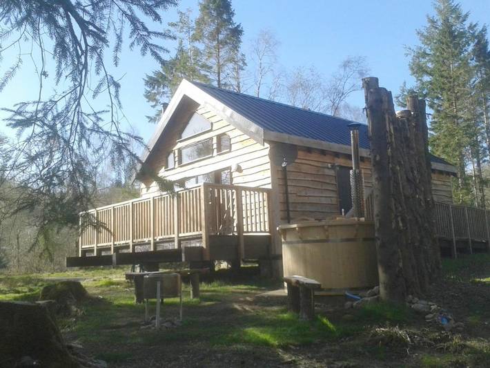 Holiday rental for 4 people, with Balcony and Hot tub as well as Garden and View in Loch Awe
