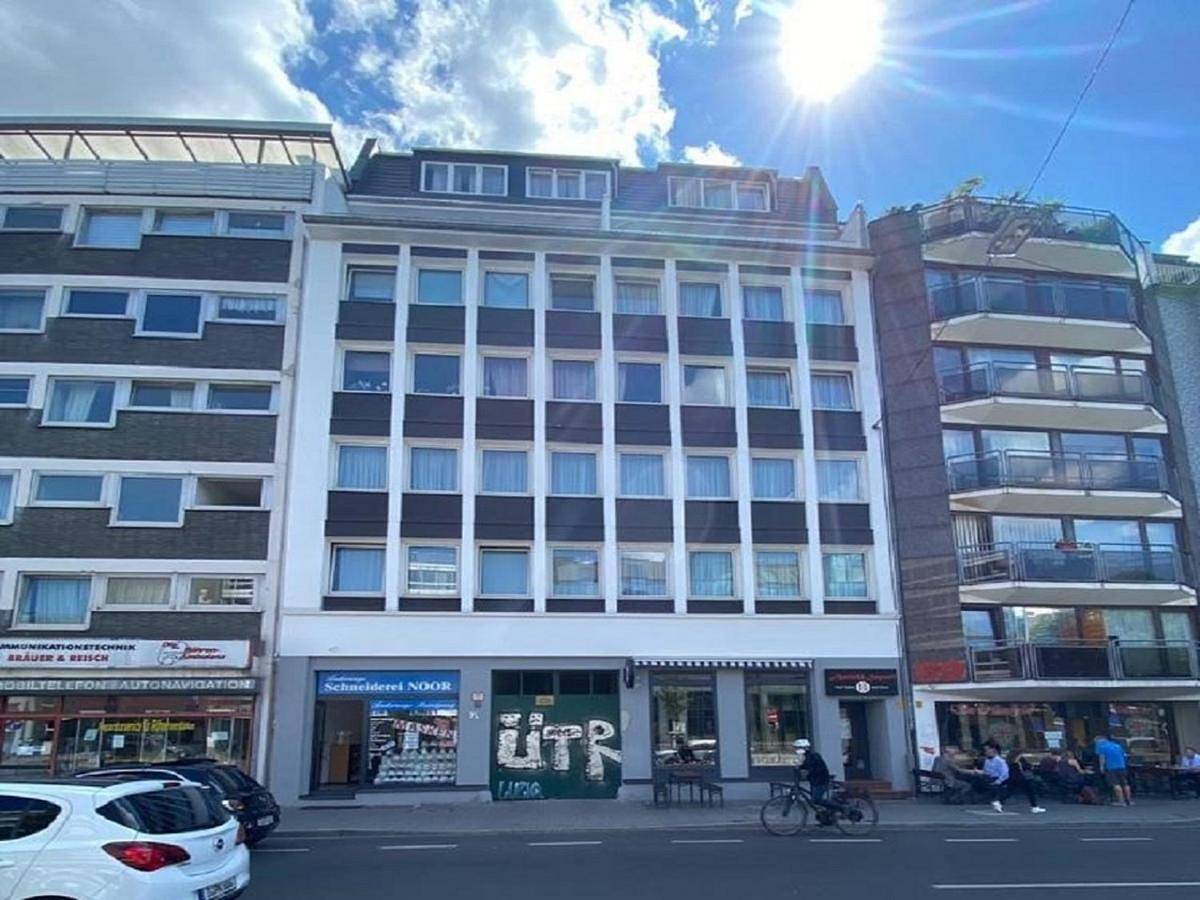 Ganze Wohnung, Studio Apartment in Düsseldorf-Stadtmitte, Düsseldorf