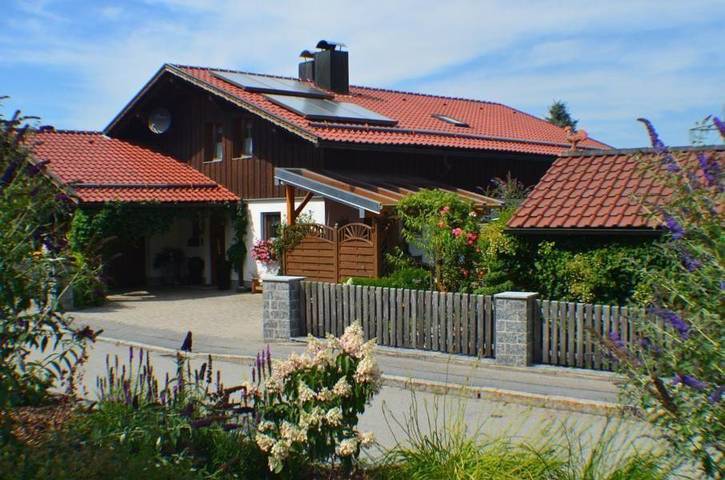 Ferienwohnung für 5 Personen, mit Garten in Gotteszell