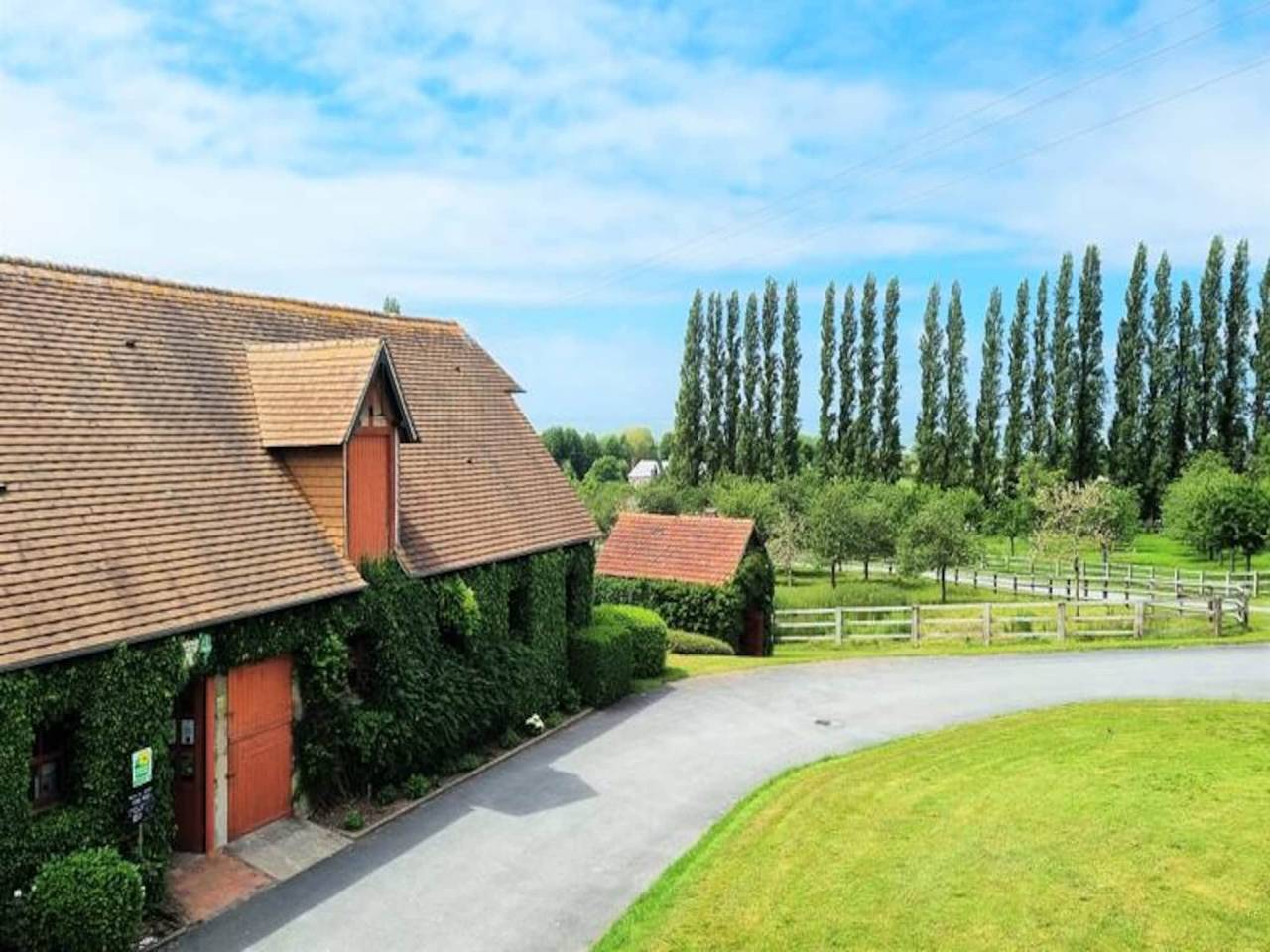 Appartement entier, La Bergeronnette au Domaine D'apreval in Pennedepie, Région de Lisieux