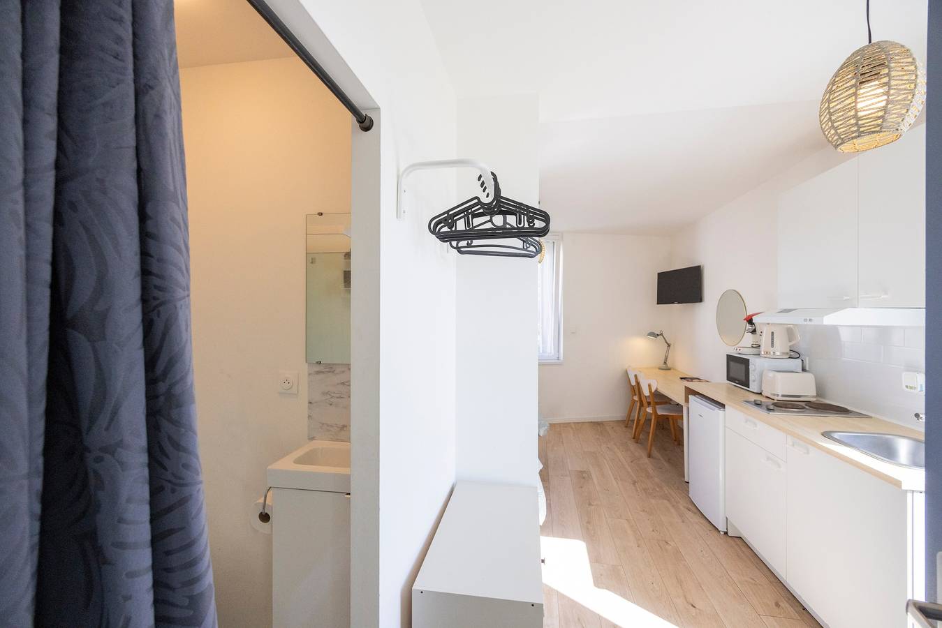 Ganzes Studio, Gemütliches Studio Iv nahe Stadtzentrum und öffentlichem Nahverkehr in Mülhausen, Mülhausen und Umgebung