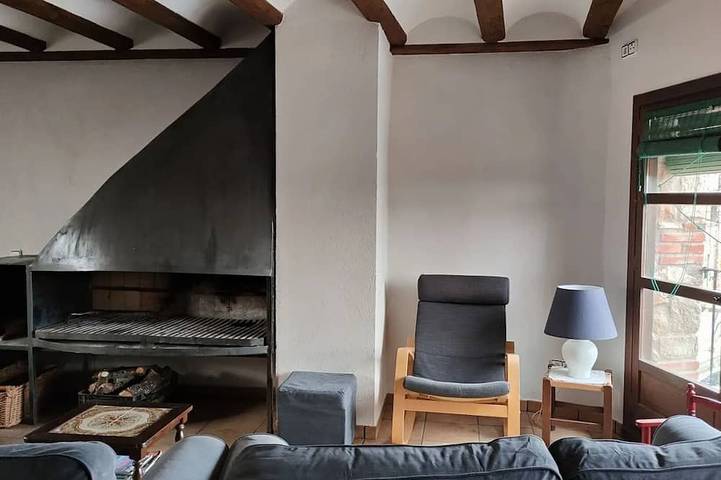 Cal Tous es una magnífica casa rural en el bonito pueblo de Rojals in Mont Blanc (Tarragona), Provincia de Tarragona