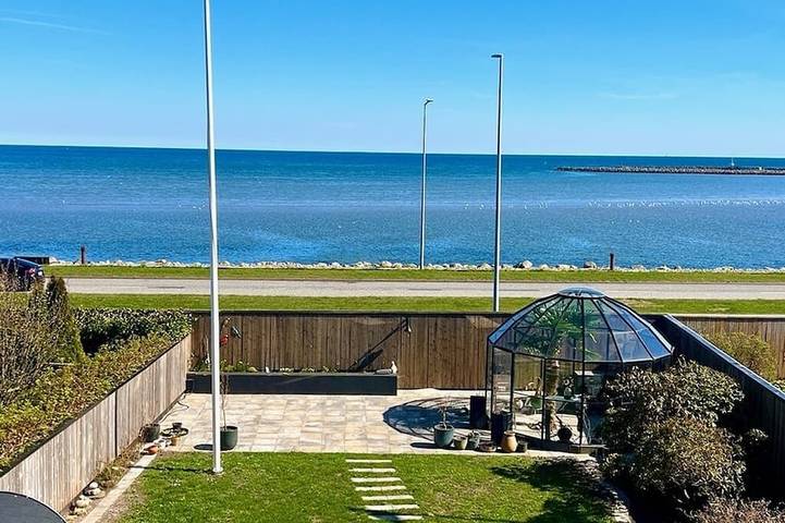 Ferienhaus für 6 Personen, mit Garten und Whirlpool - 1
