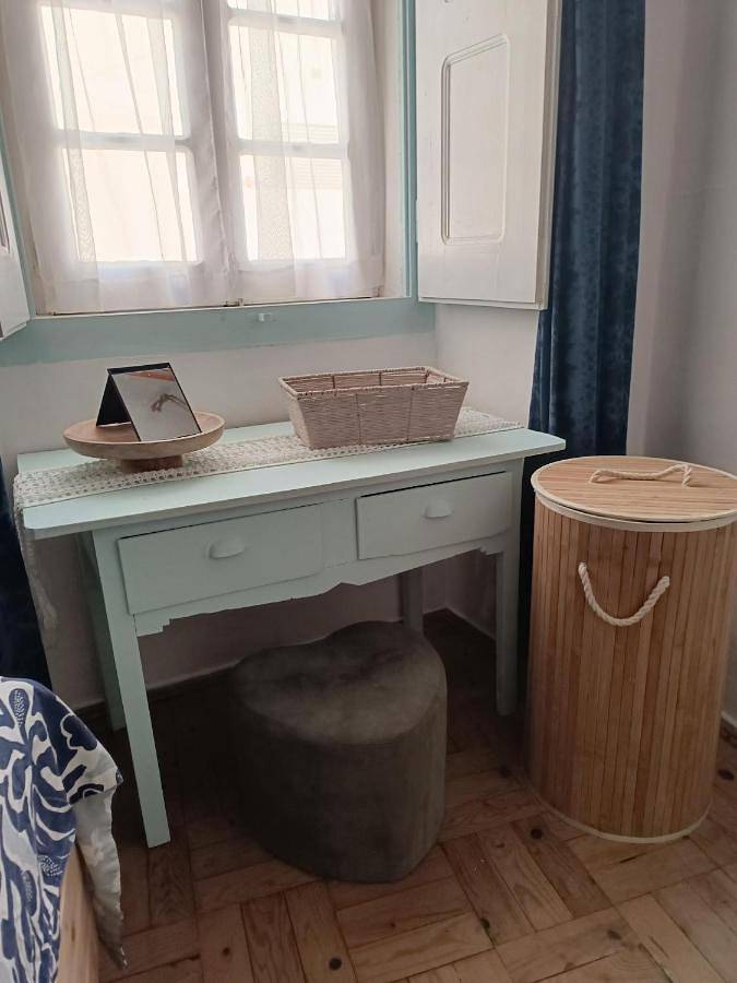 Chambre familiale chez "Casa Portuguesa", accès piscine-jardin-1h15 Lisboa in Chamusca e Pinheiro Grande, Rio Tejo