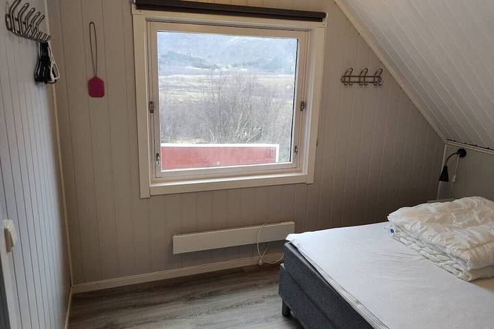Blockhütte für 6 Personen, mit Garten auf den Lofoten - 2