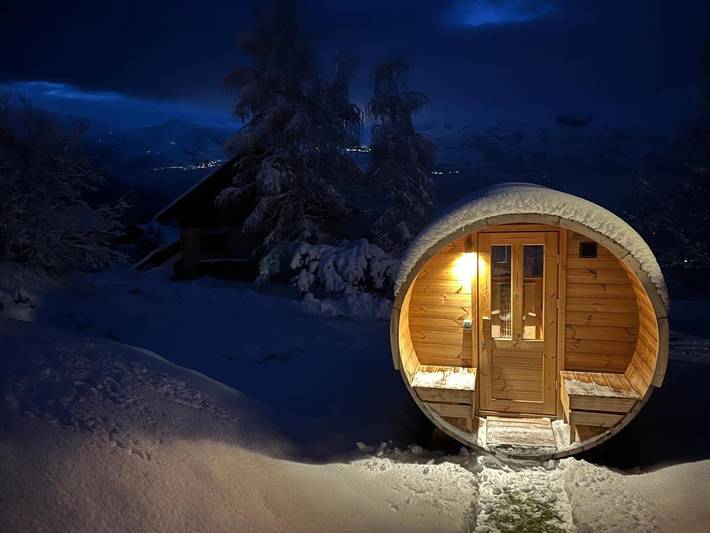 Gîte pour 10 personnes, avec sauna ainsi que jardin et vue, animaux acceptés à Albiez-le-Jeune - 3