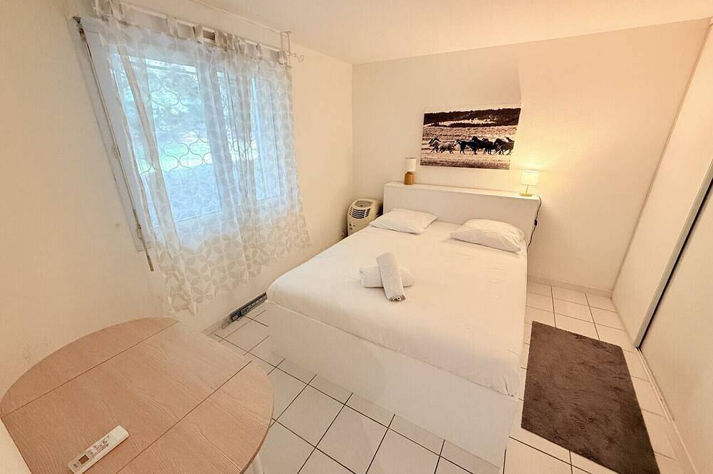 Entire apartment, Grabels Soleil Calme & Piscine in Grabels, Montpellier region